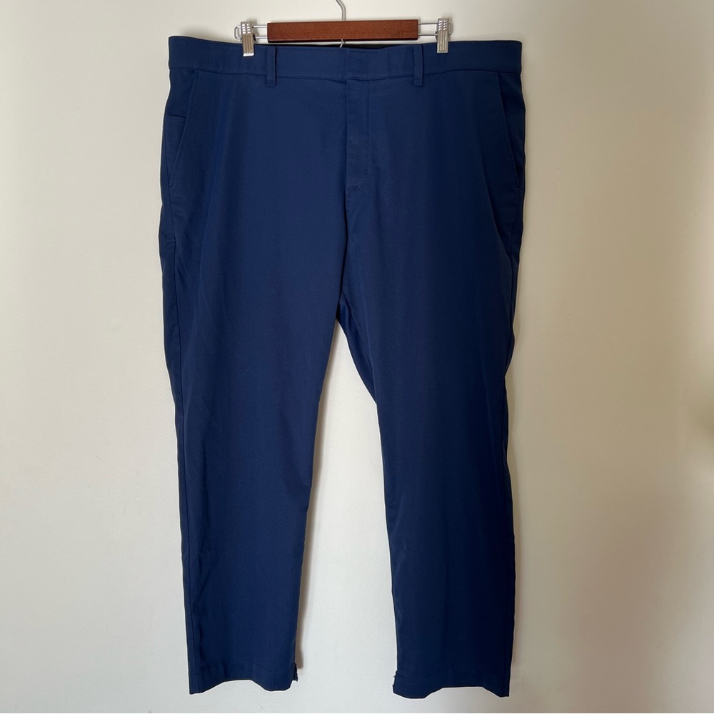 Nike Men’s Navy Lightweight Golf Active Pants Size 42x30